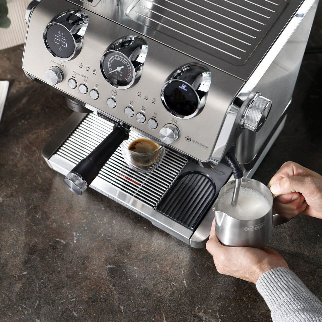 Delonghi â€?La Specialista Maestro With Cold Brew (EC9885M)