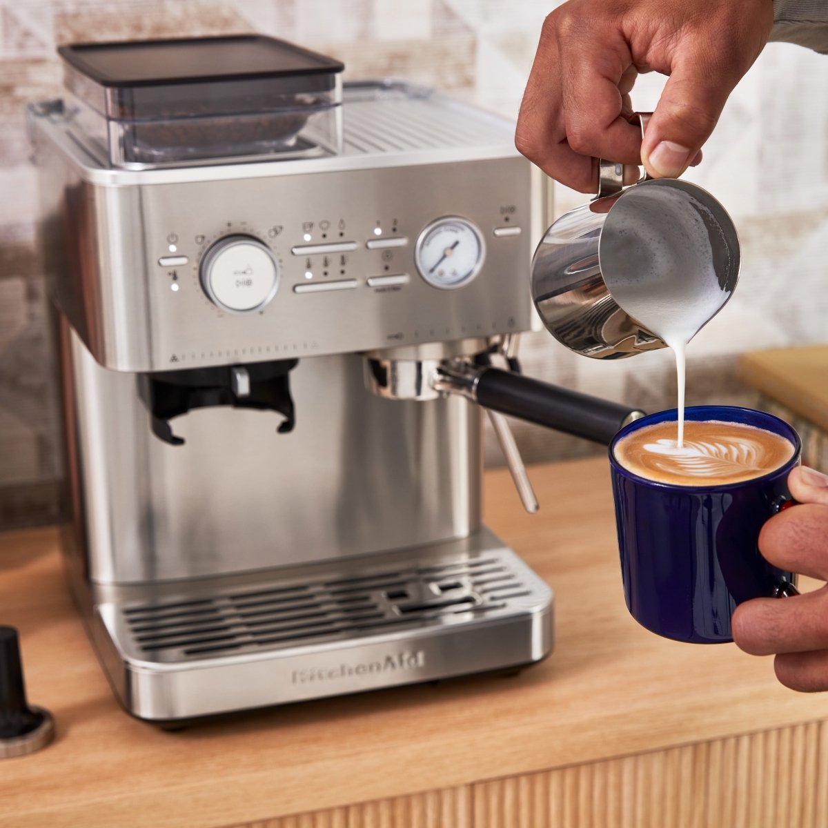 KitchenAid - Semi Automatic Espresso Machine with Burr Grinder - KES6551